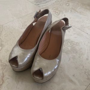 Robert Clergerie metallic platform slingback